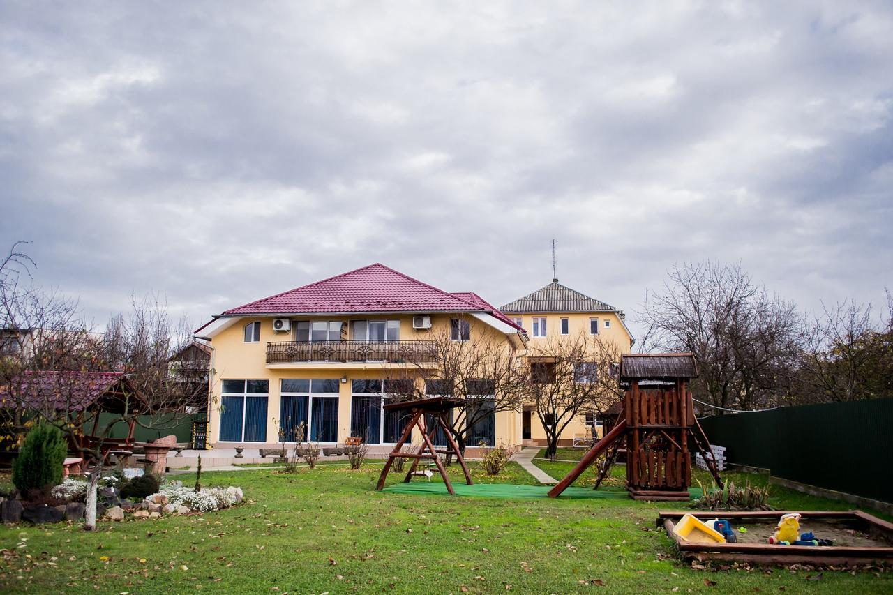 Beauty Complex Hotel Берегово Екстериор снимка