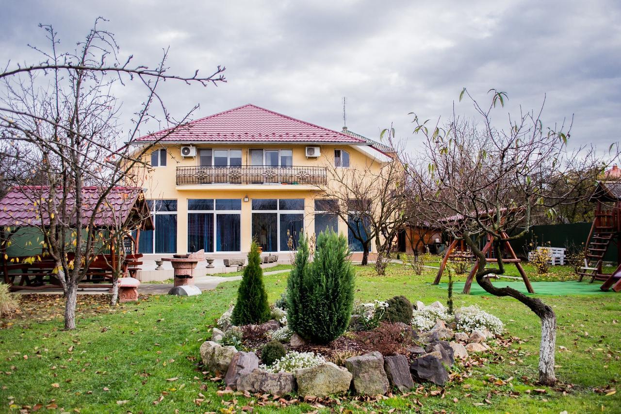 Beauty Complex Hotel Берегово Екстериор снимка