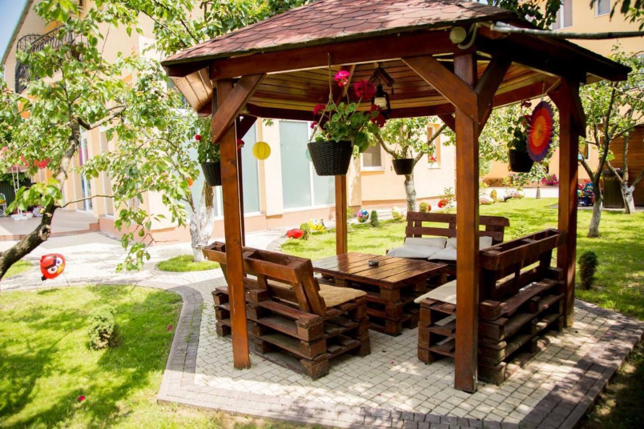 Beauty Complex Hotel Берегово Екстериор снимка